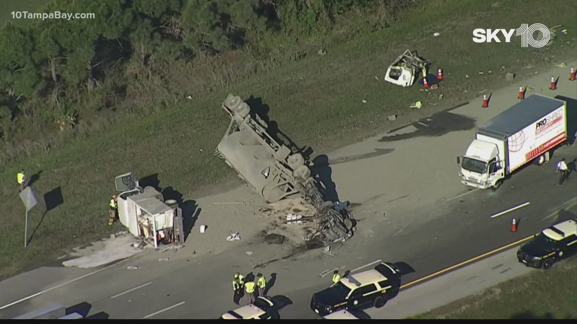 Beer Spill Truck Crash Closes Florida Highway
